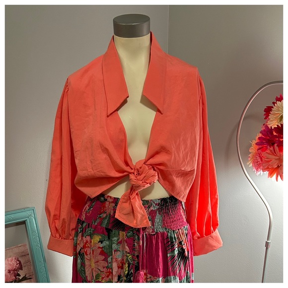 FLAMANT ROSE CORAL TIE FRONT
BALLOON SLEEVES BOHO TOP NWT Sz S fits Sz M - Picture 6 of 13